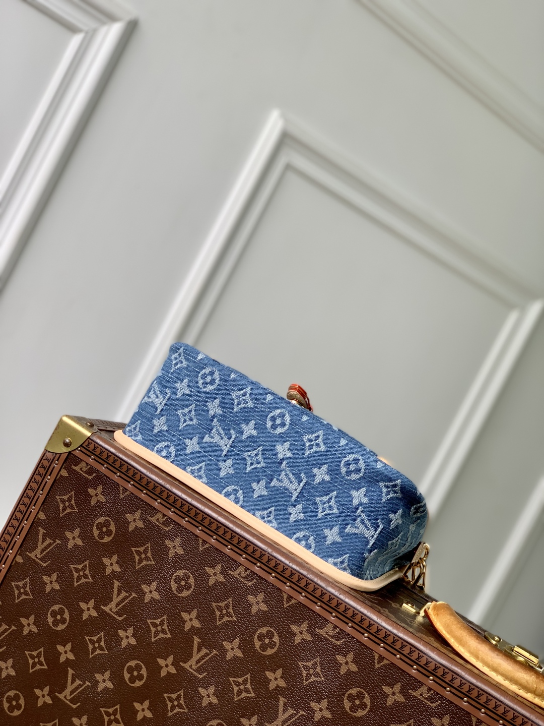 Louis Vuitton Diane Handbags-M46049-25*9*15CM