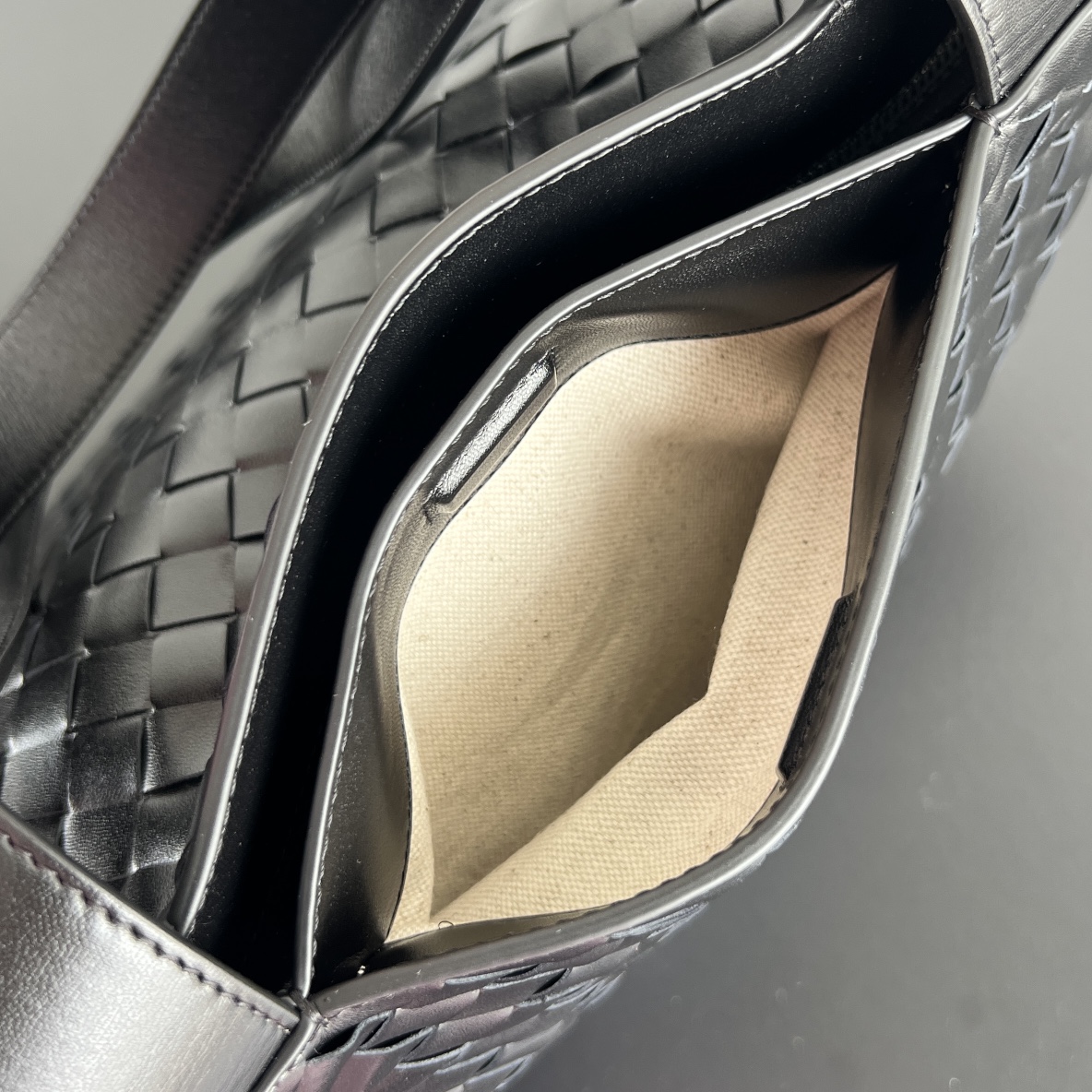 Bottega Veneta Tote-35*44*17CM