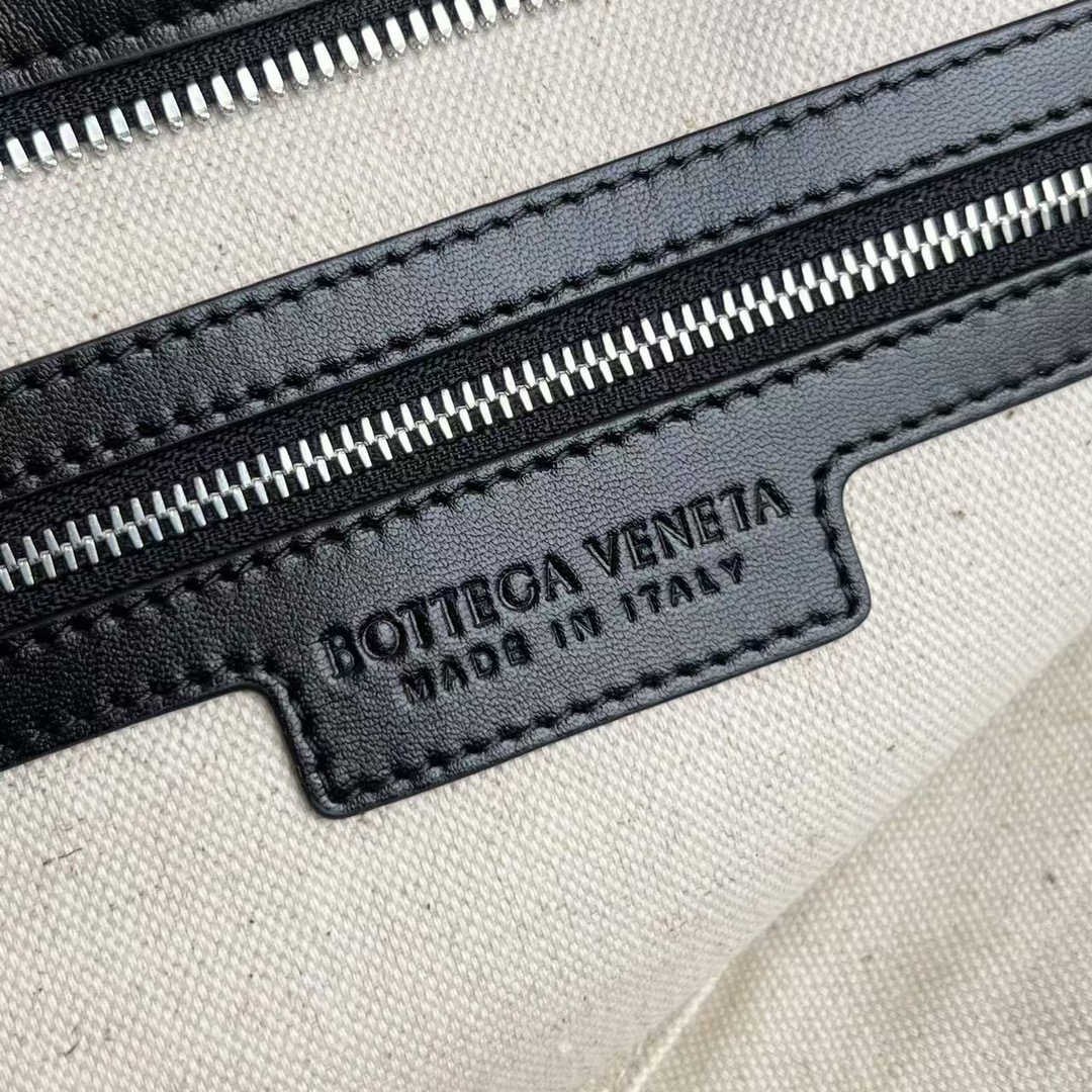 Bottega Veneta Tote-35*44*17CM