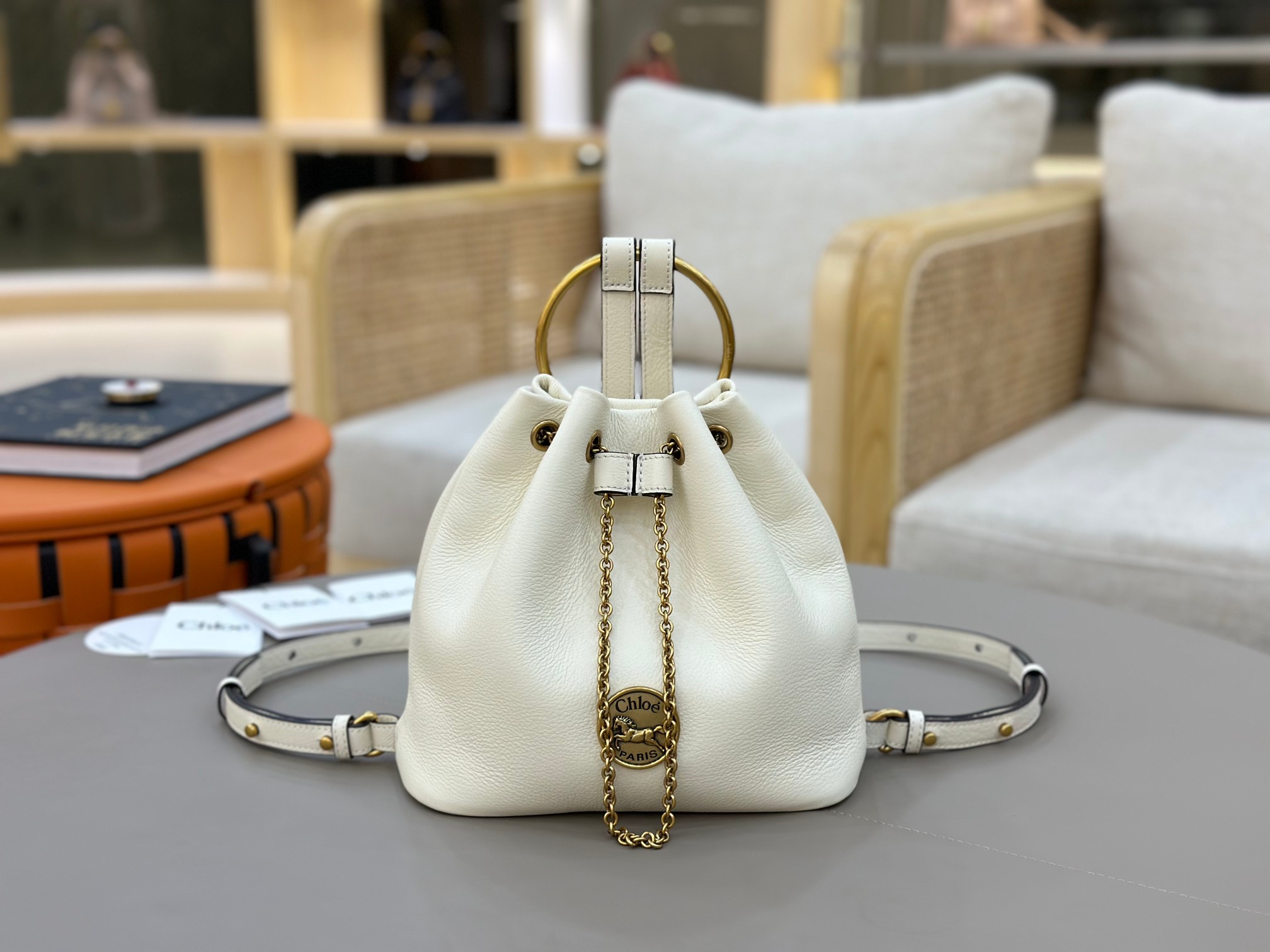 Chloé Bracelet Backpack In Grained Leather-22*20*10.5CM