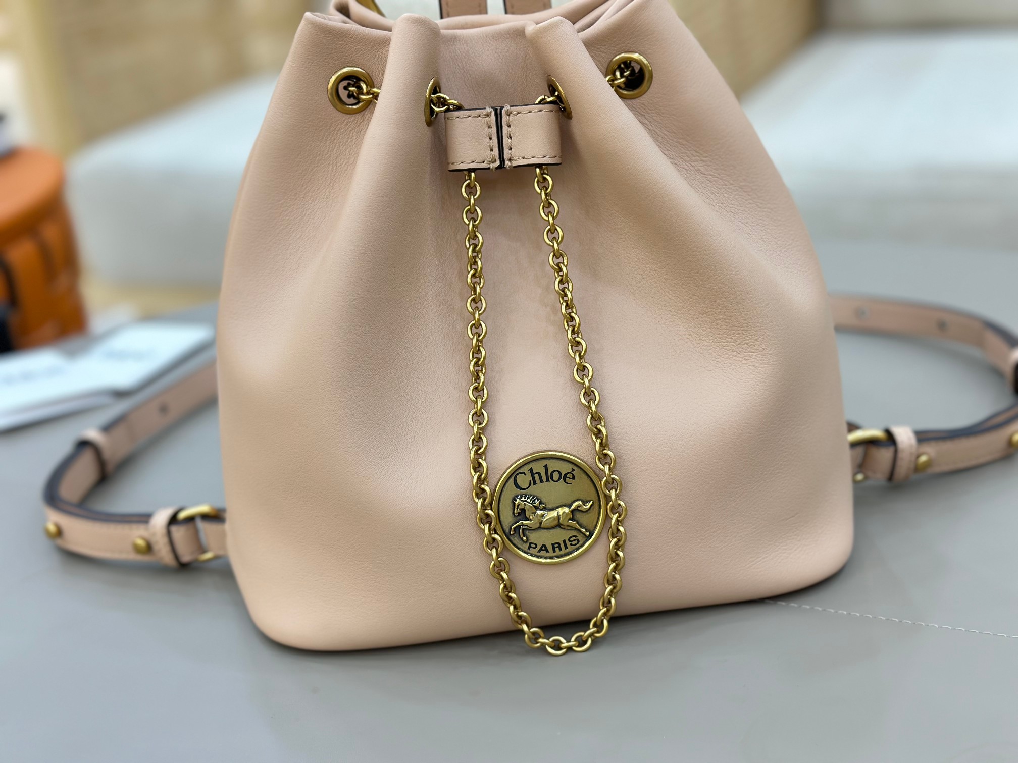 Chloé Bracelet Backpack In Grained Leather-22*20*10.5CM