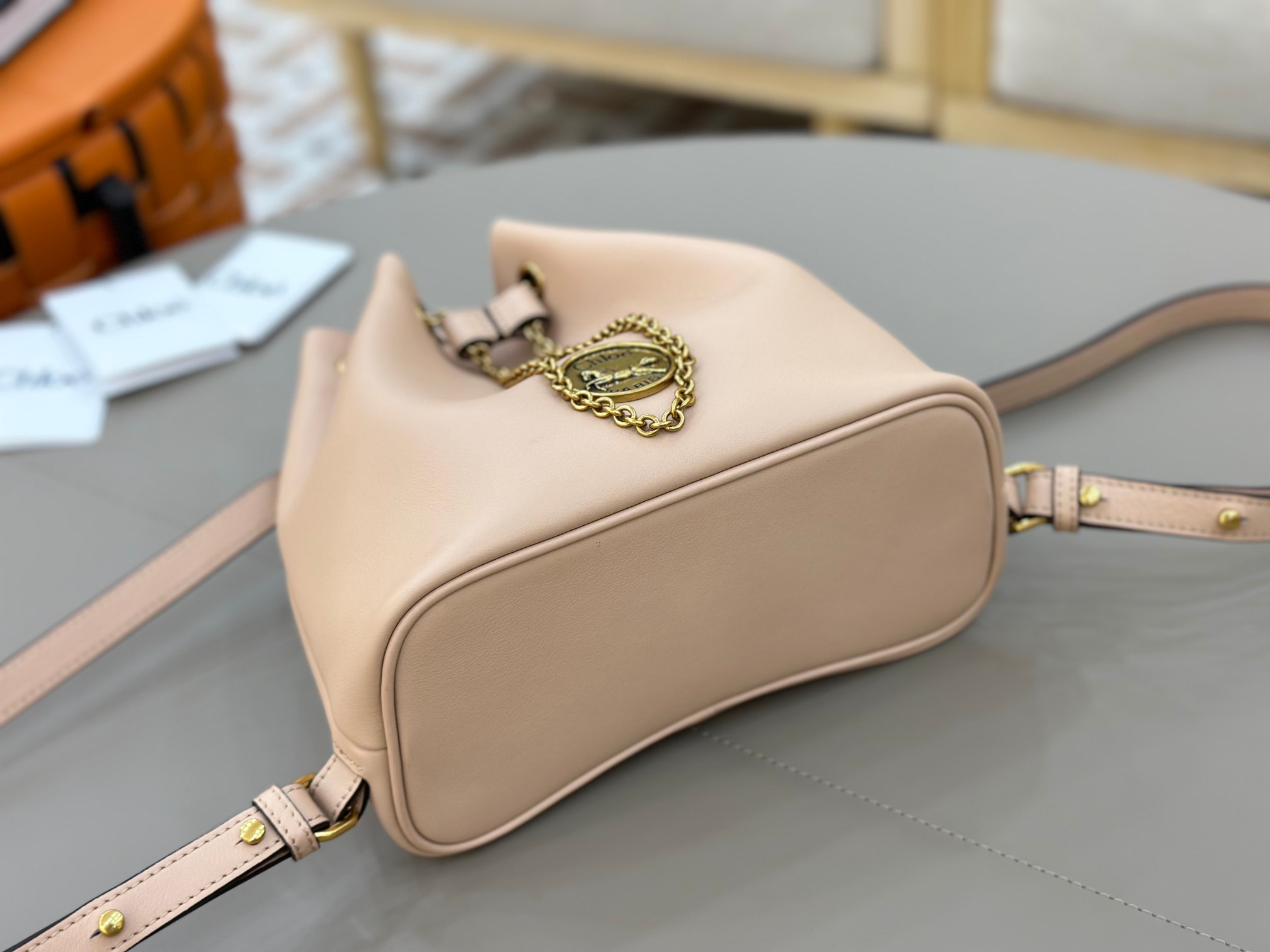 Chloé Bracelet Backpack In Grained Leather-22*20*10.5CM