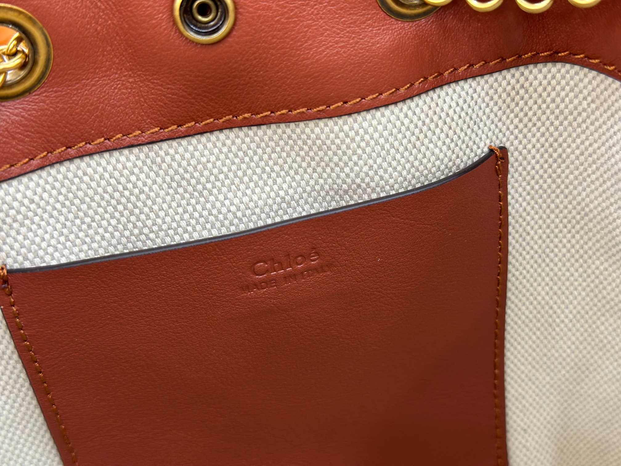 Chloé Bracelet Backpack In Grained Leather-22*20*10.5CM