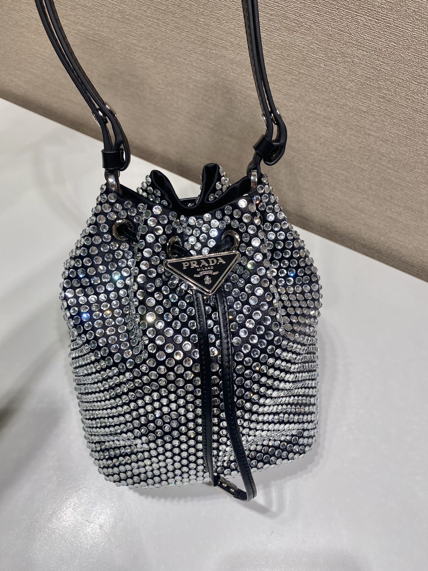 Prada 1BE067 Bucket Bag-16*21*10CM