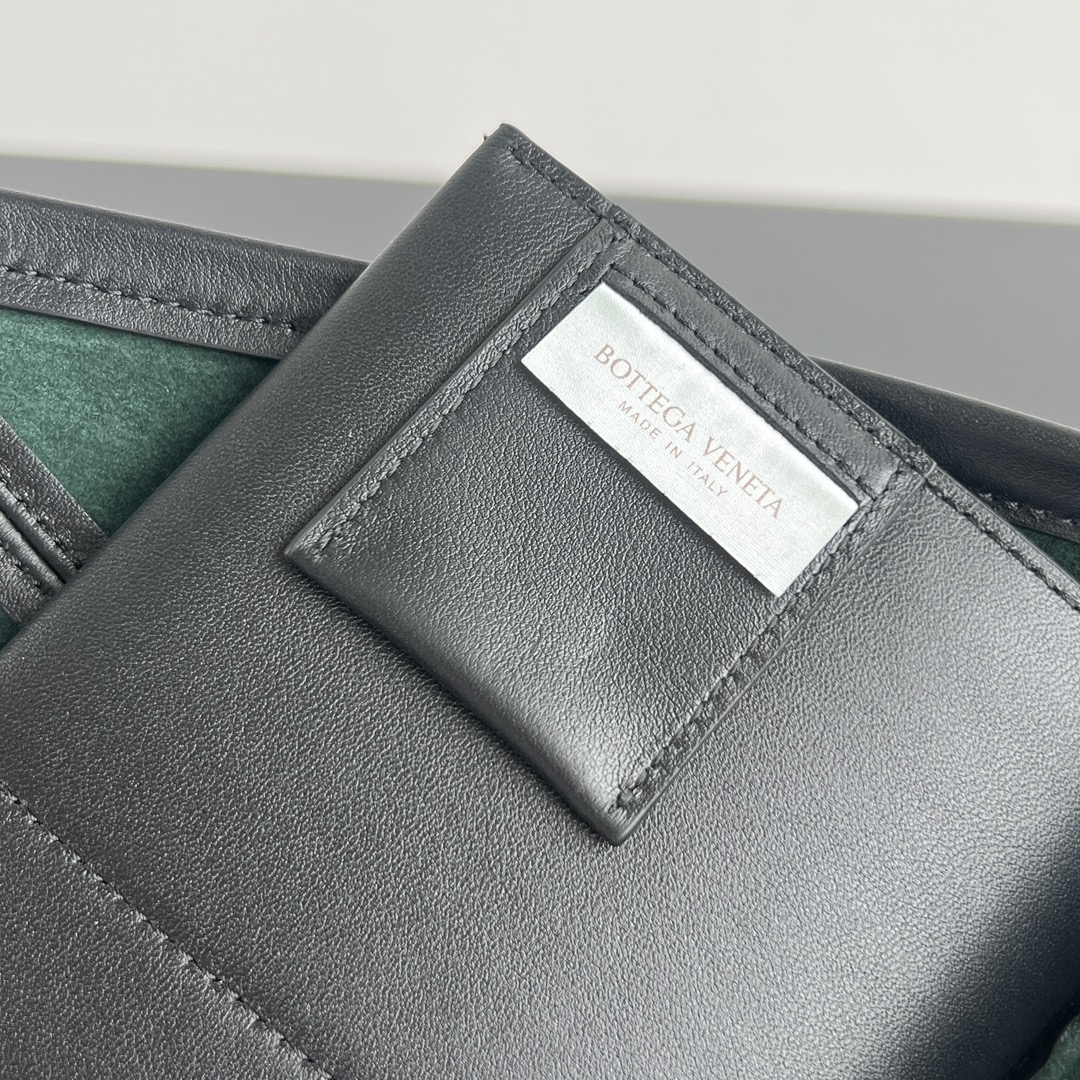 Bottega Veneta Sawyer Bag-25*17*12CM