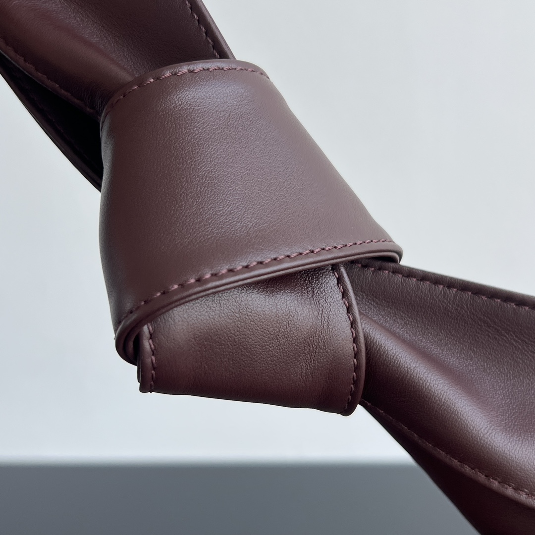 Bottega Veneta Sawyer Bag-25*17*12CM