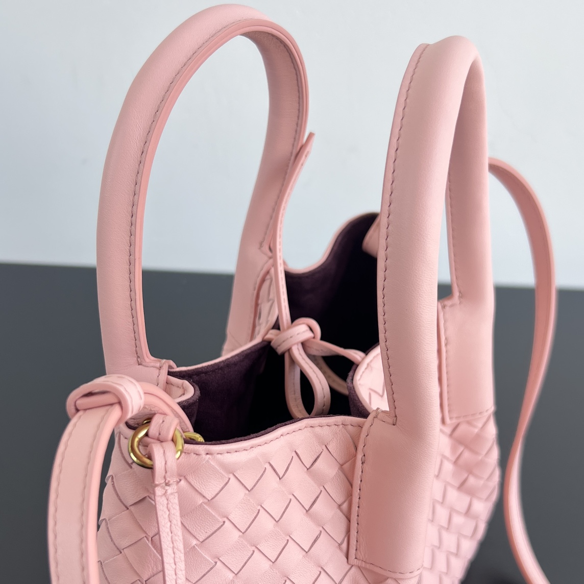 Bottega Veneta Burgundy Pinacoteca Reversible Tote -24*15*12CM