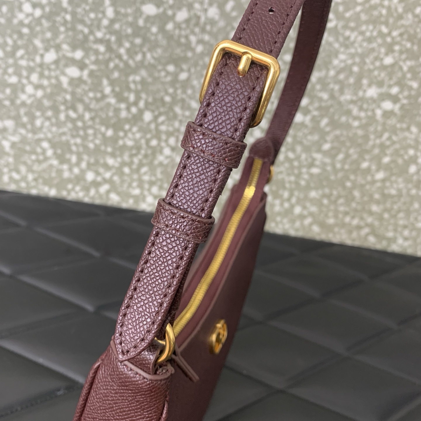 Valentino Garavani VLogo Signature-20*12*4CM