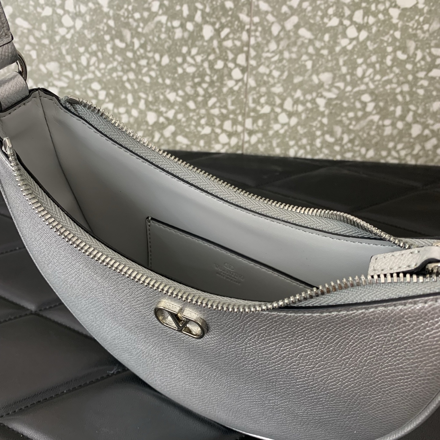 Valentino Garavani VLogo Signature-20*12*4CM