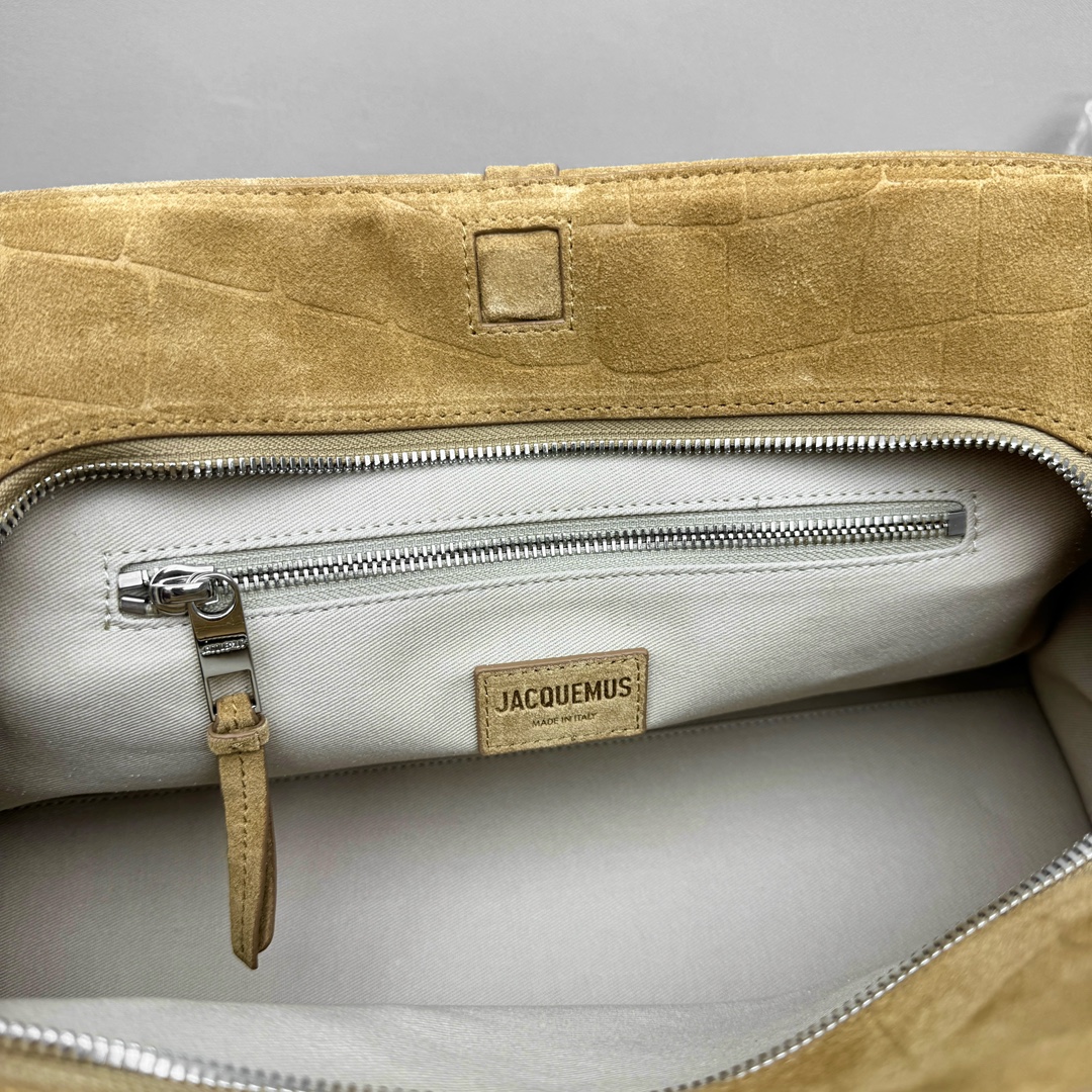 Jacquemus Le Turismo Bag-39*23*17CM