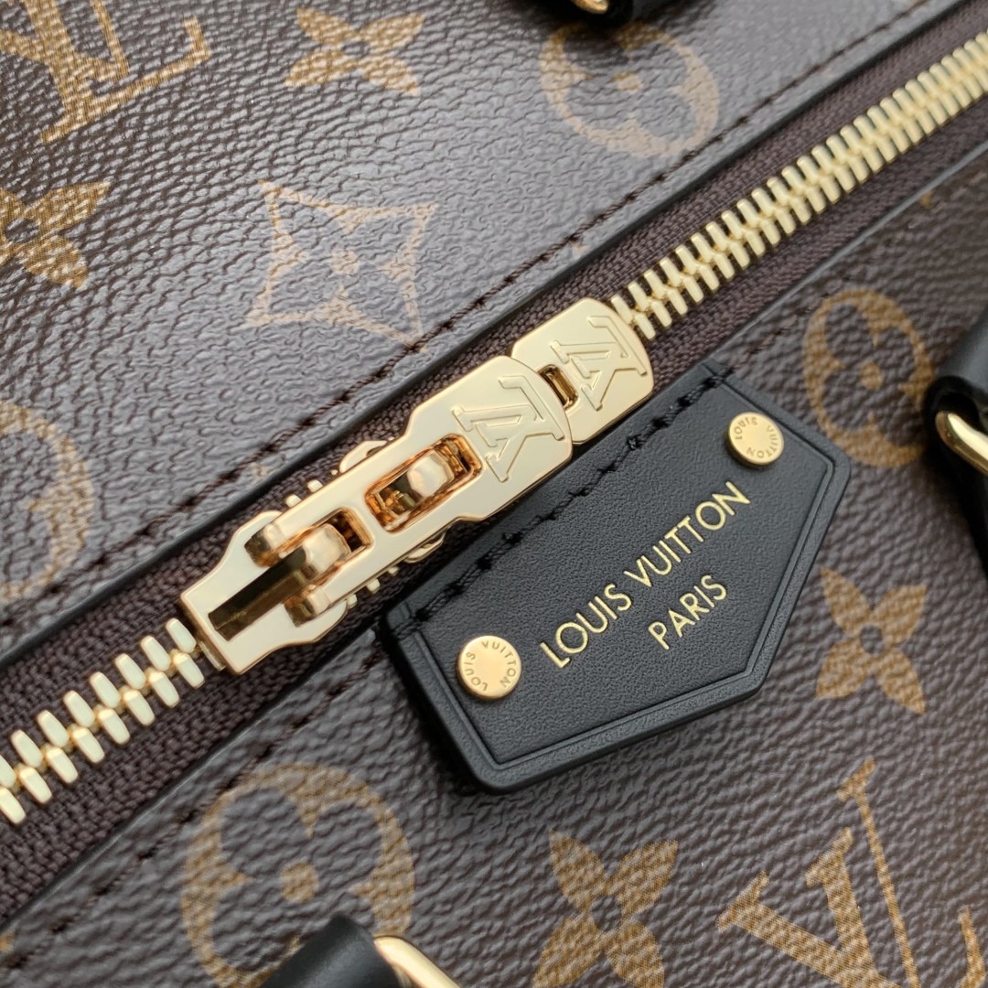 Louis Vuitton Speedy 25-20 x 15 x 27CM