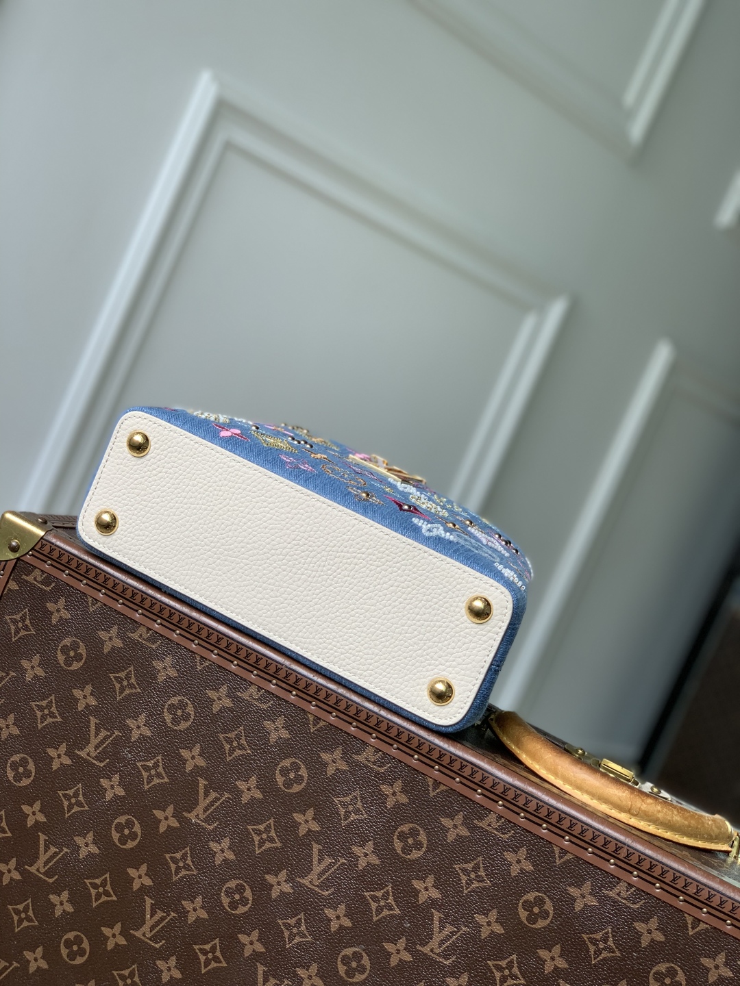 Louis Vuitton Capucines Handlebag-27*18*9CM
