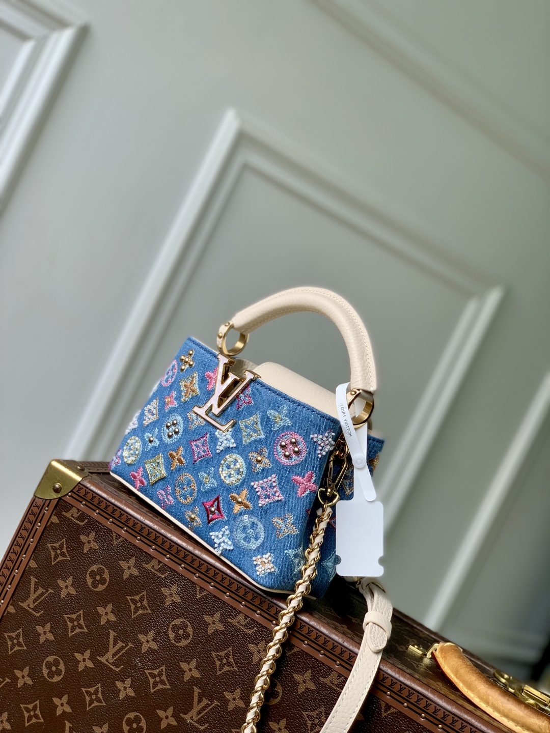 Louis Vuitton Mini Capucines Handlebag-21*14*8CM