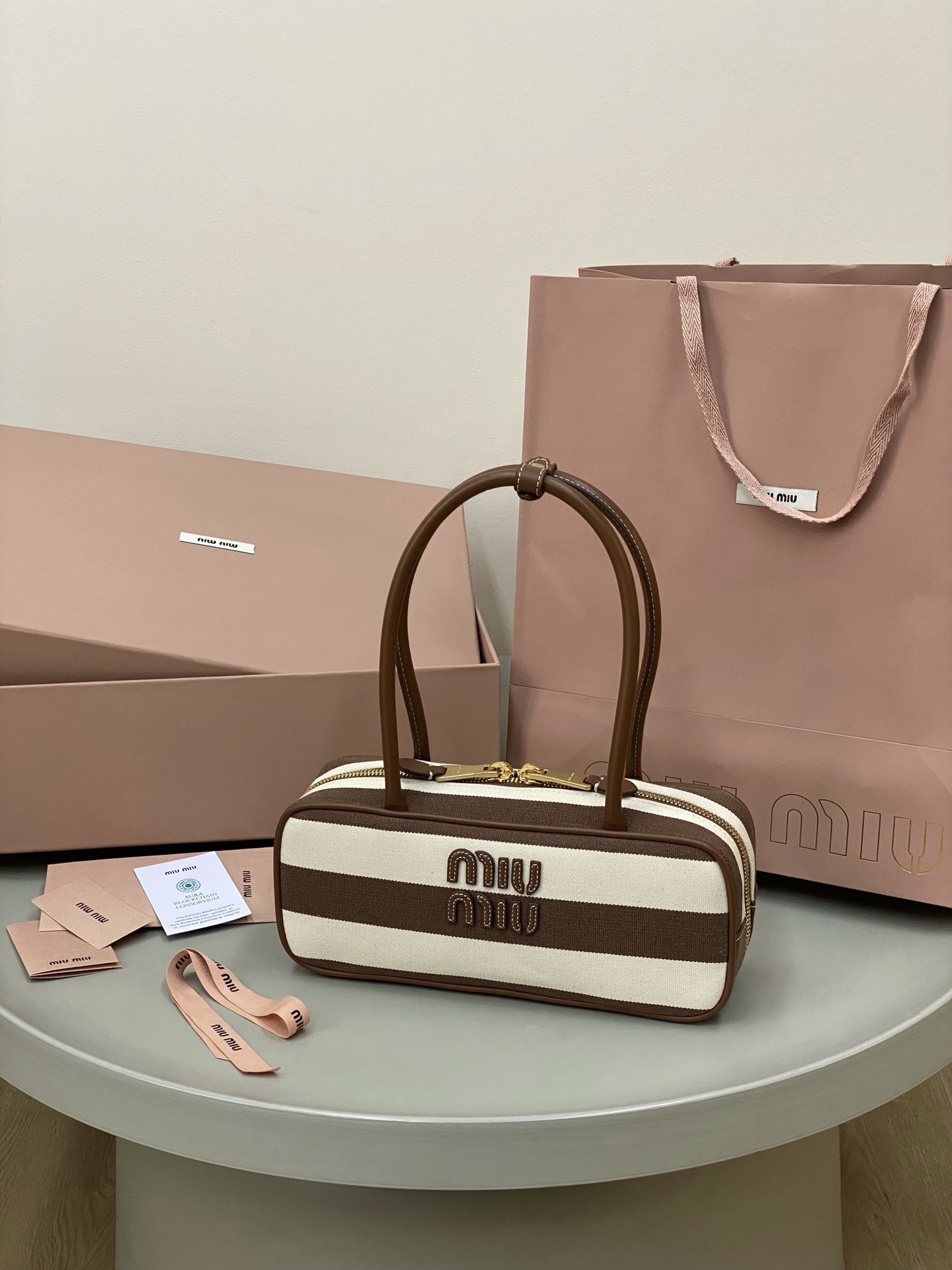 MiuMiu Beau Top-Handle Tratan Bag -27×12×9CM
