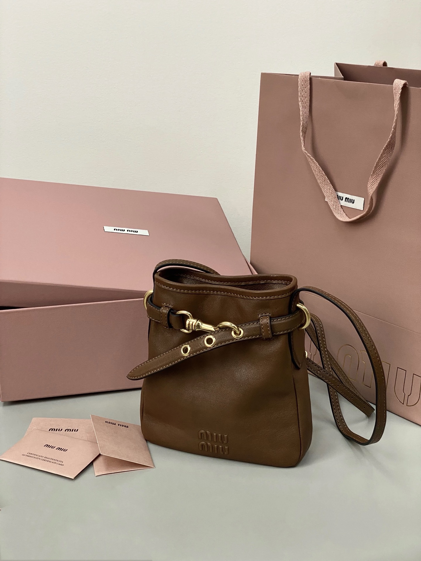 MiuMiu Pouch -19×17×4.5CM