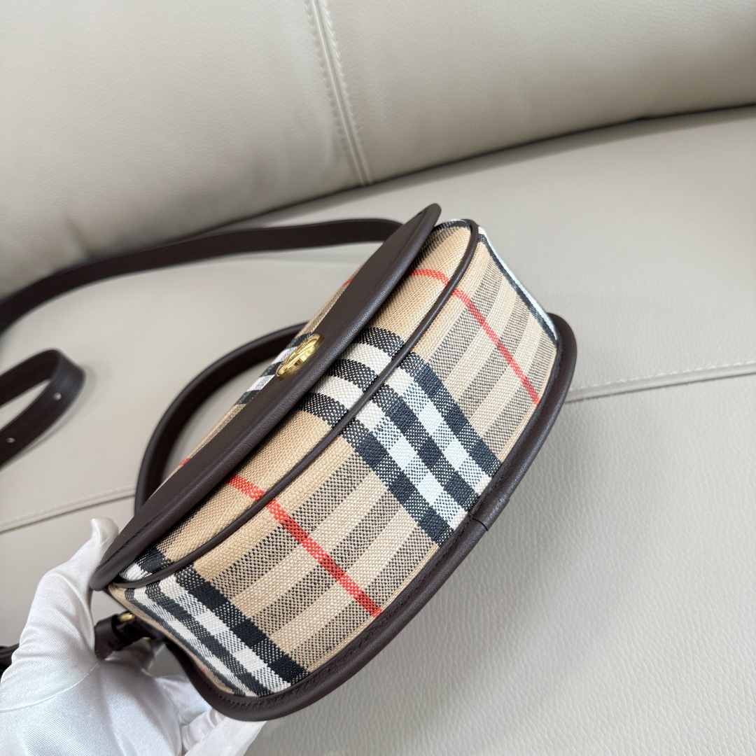 Burberry Mini Highlands Bag​ in Sand-24.5x8x 18CM