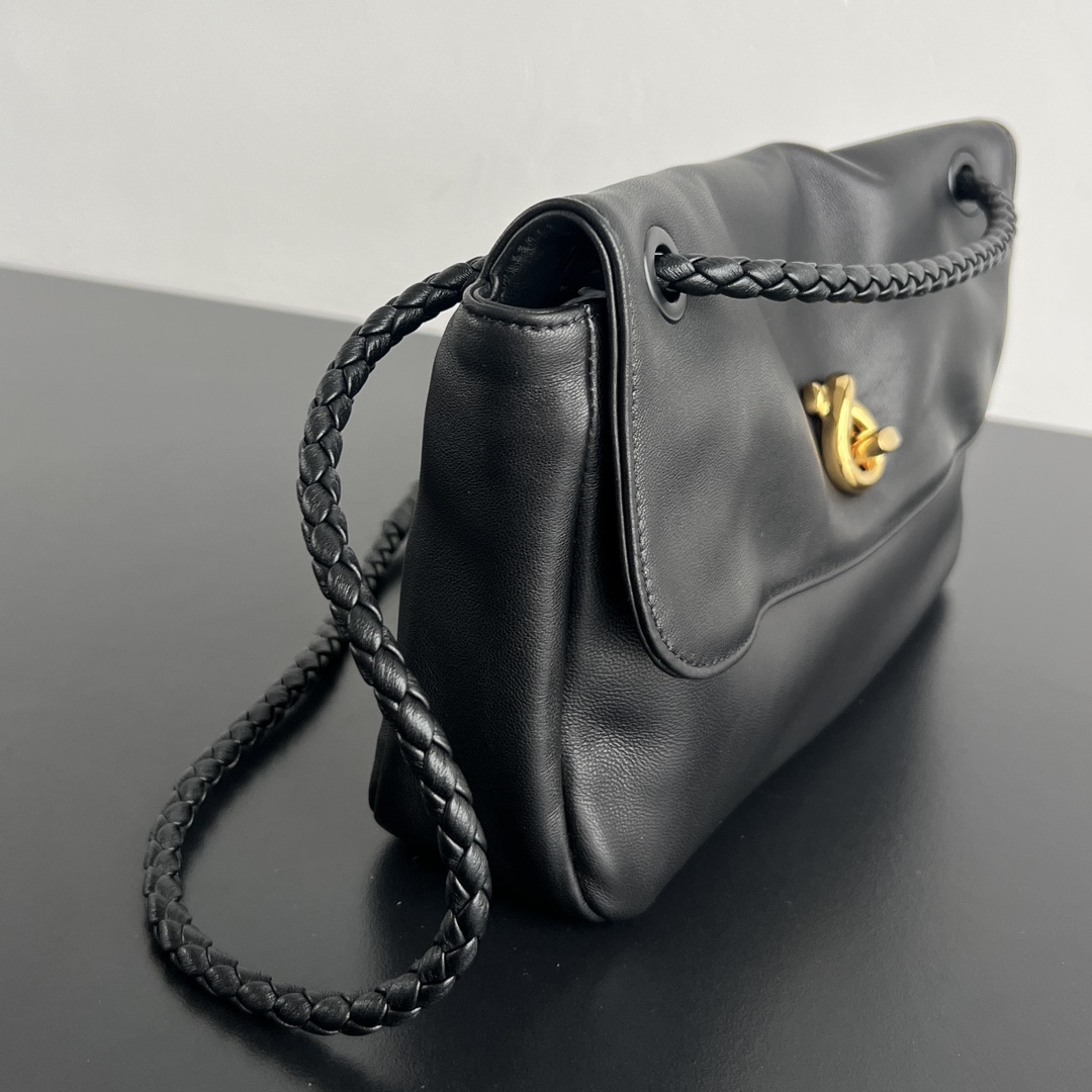 Bottega Veneta Soft Lock Leather Shoulder Bag-27x16x6CM