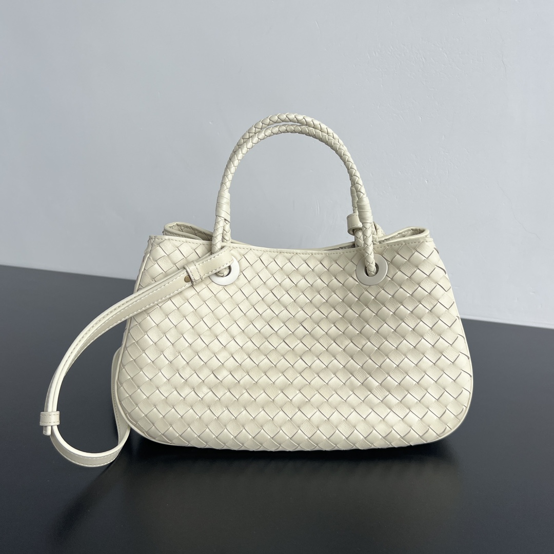 Bottega Veneta Women