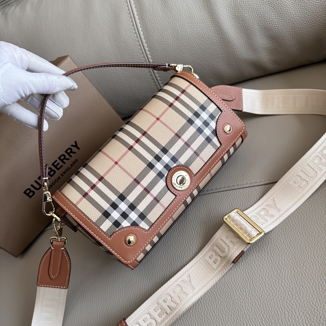 Burberry Vintage Bag-24 x 8 x 14cCM