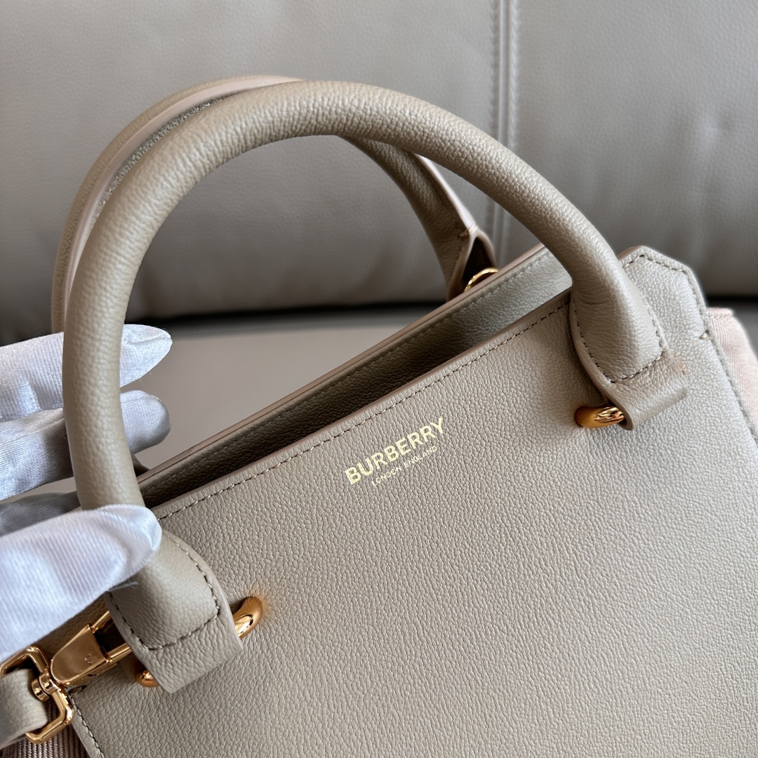 Burberry Canvas & Leather Tote-21/20/13CM