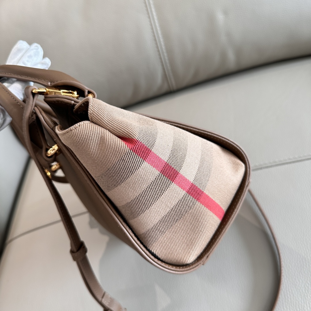 Burberry Canvas & Leather Tote-21/20/13CM