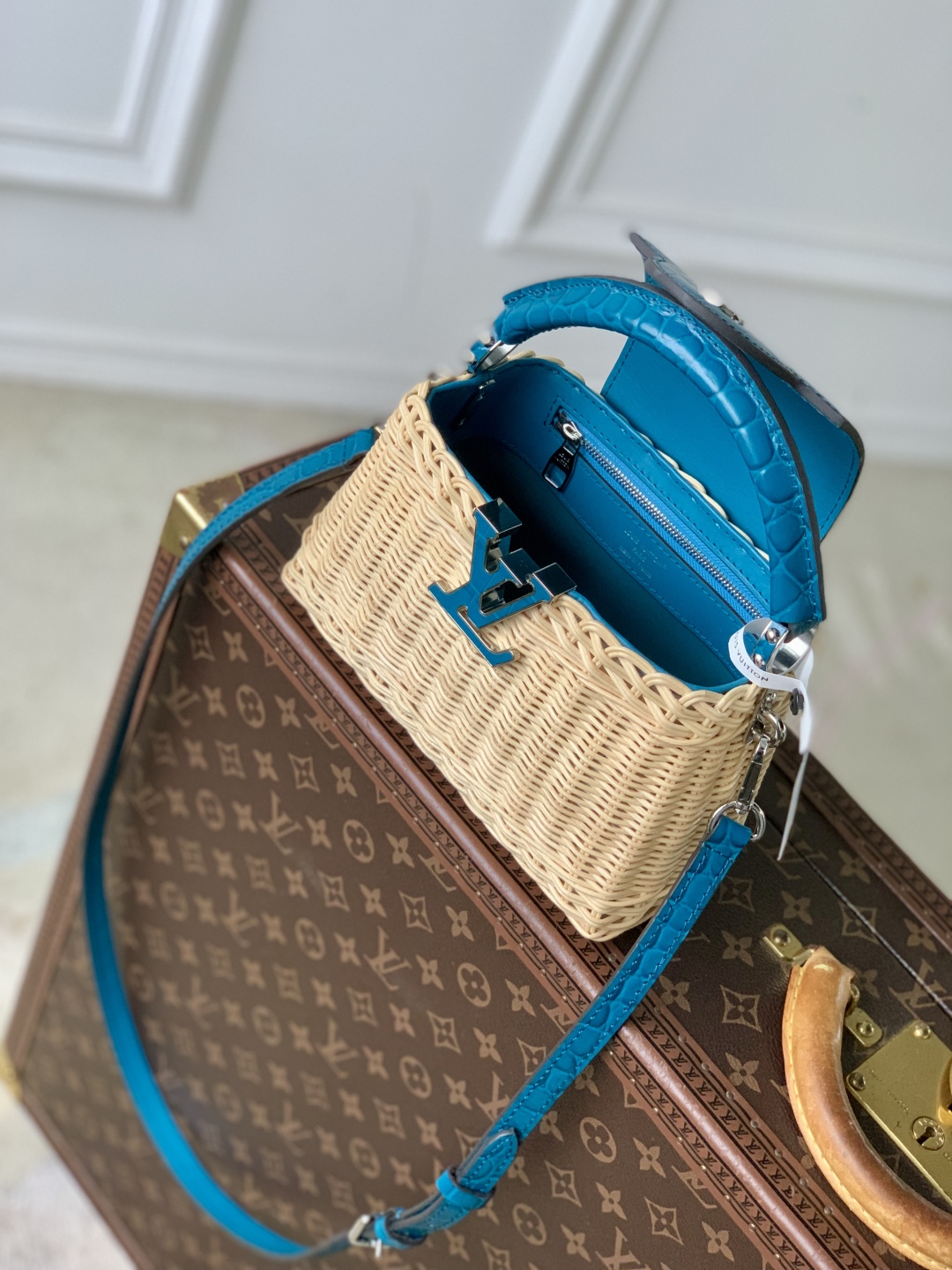 Louis Vuitton Mini Capucines Handlebag-21*14*8CM