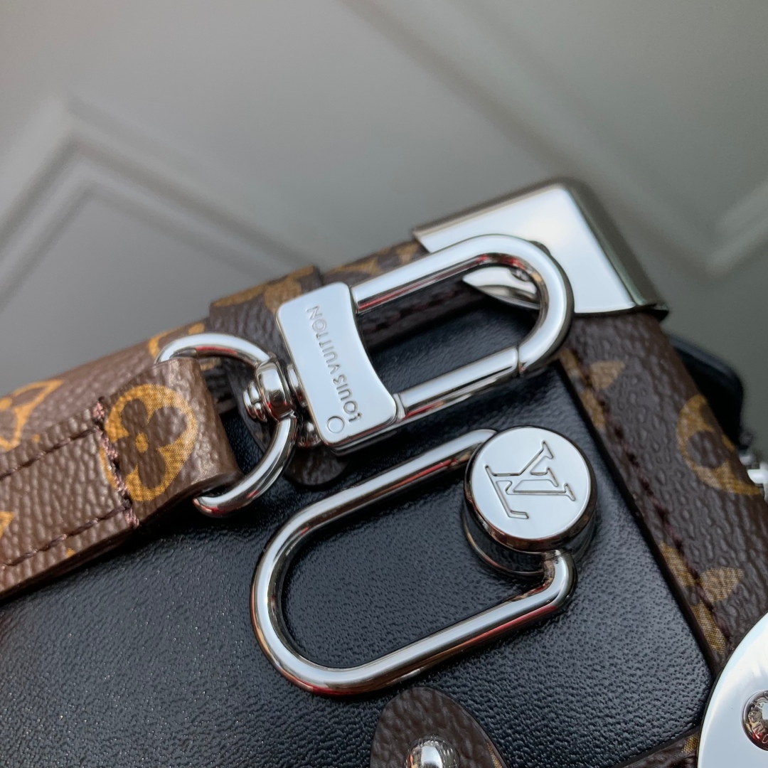Louis Vuitton Side Trunk -M14606-16 x 8.5 x 23.5CM