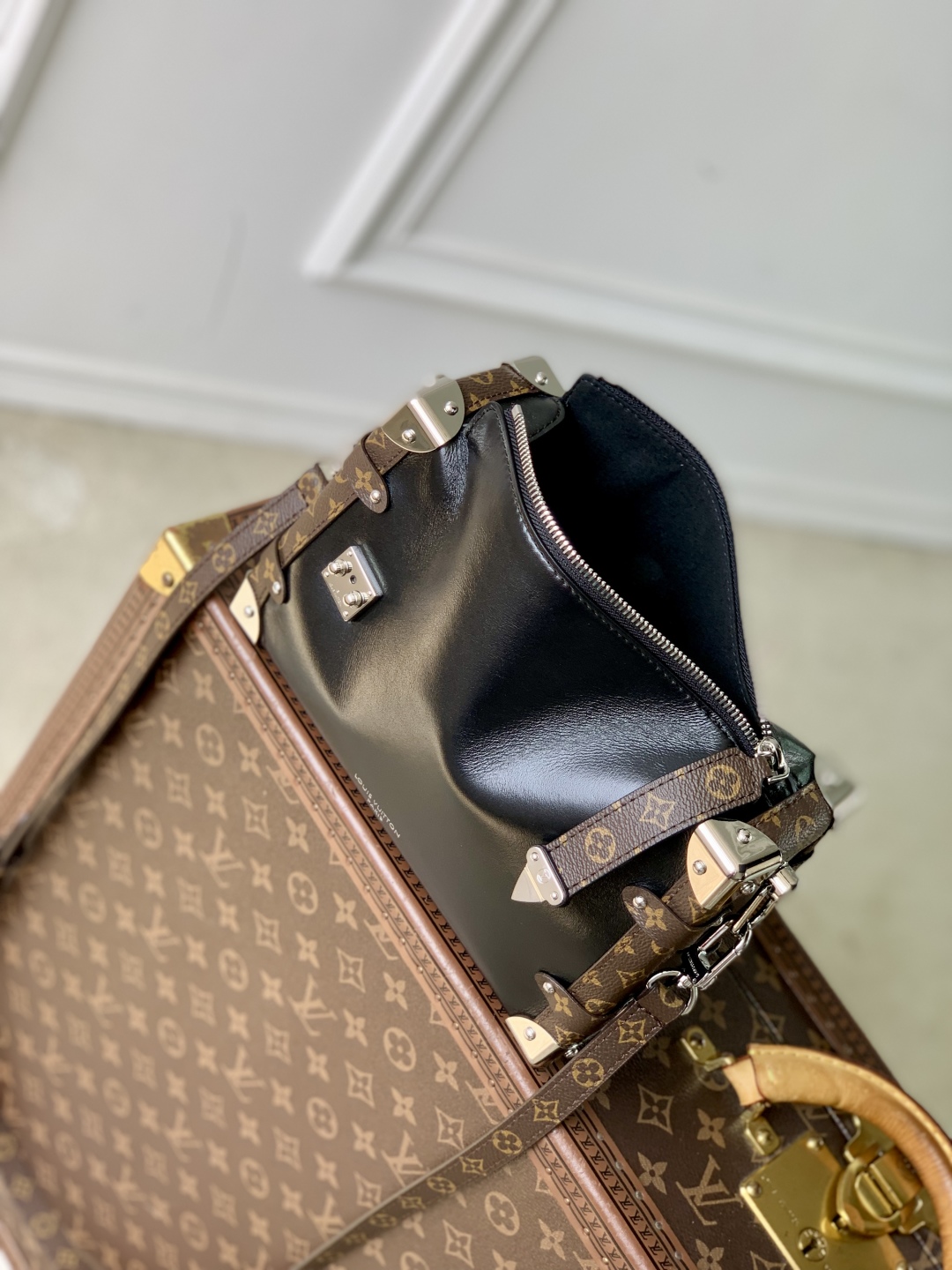 Louis Vuitton Side Trunk -M14606-16 x 8.5 x 23.5CM