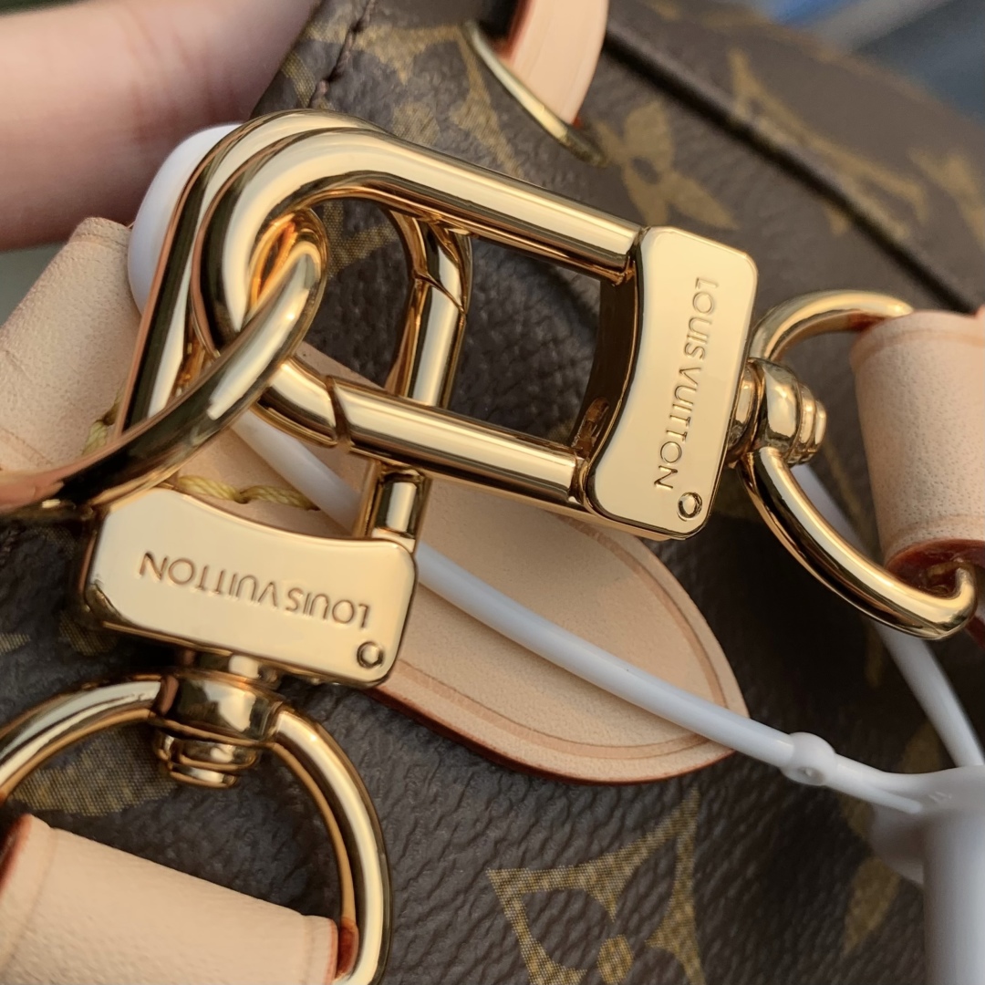 Louis Vuitton Odysée Bag-24 x 18 x 36CM