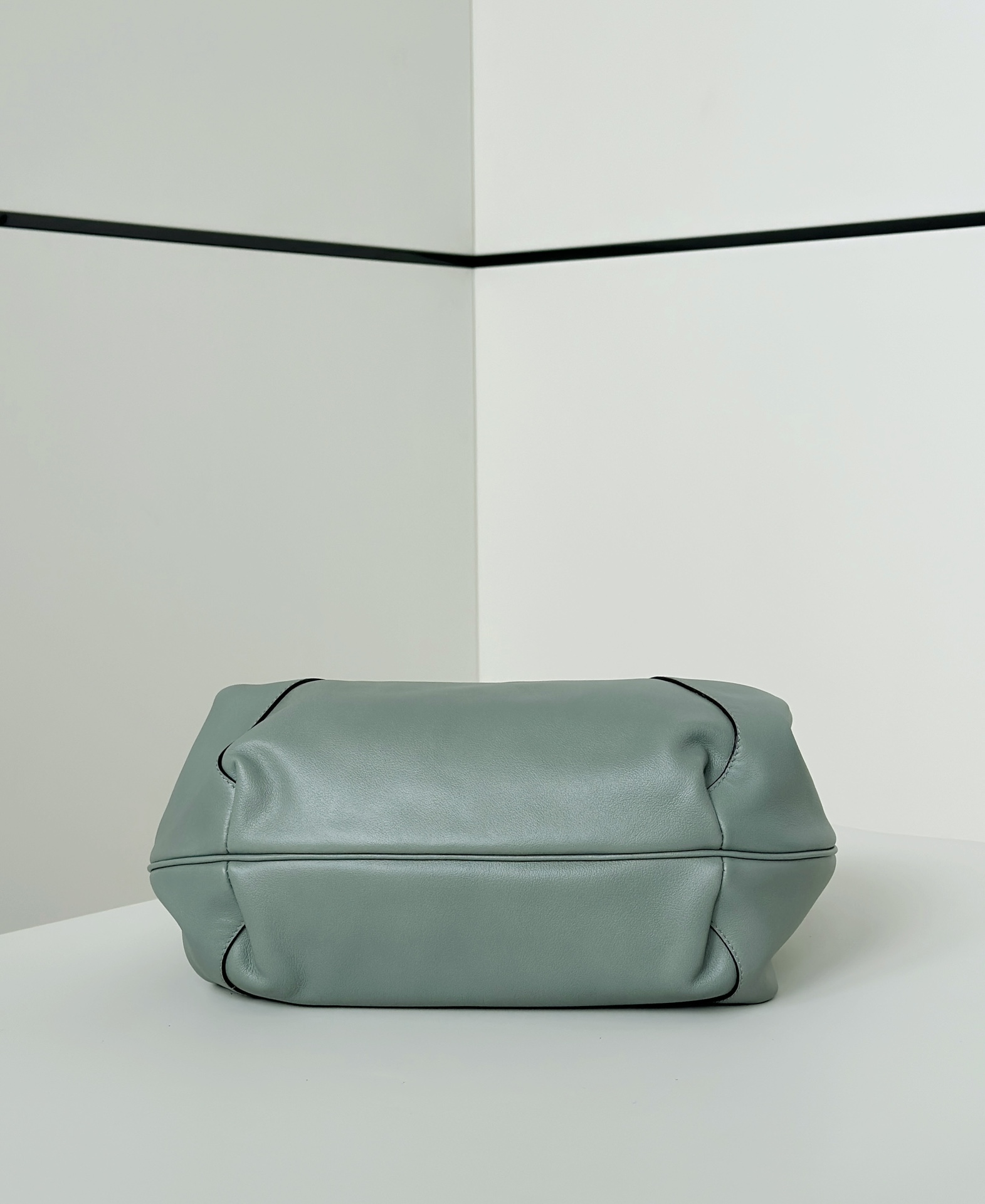 Fendi Spy Bag -32*12*18CM