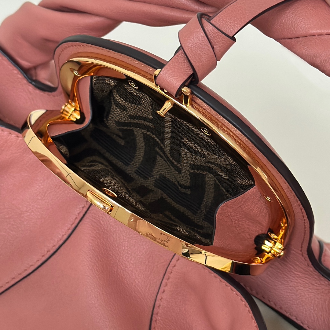 Fendi Spy Bag -32*12*18CM