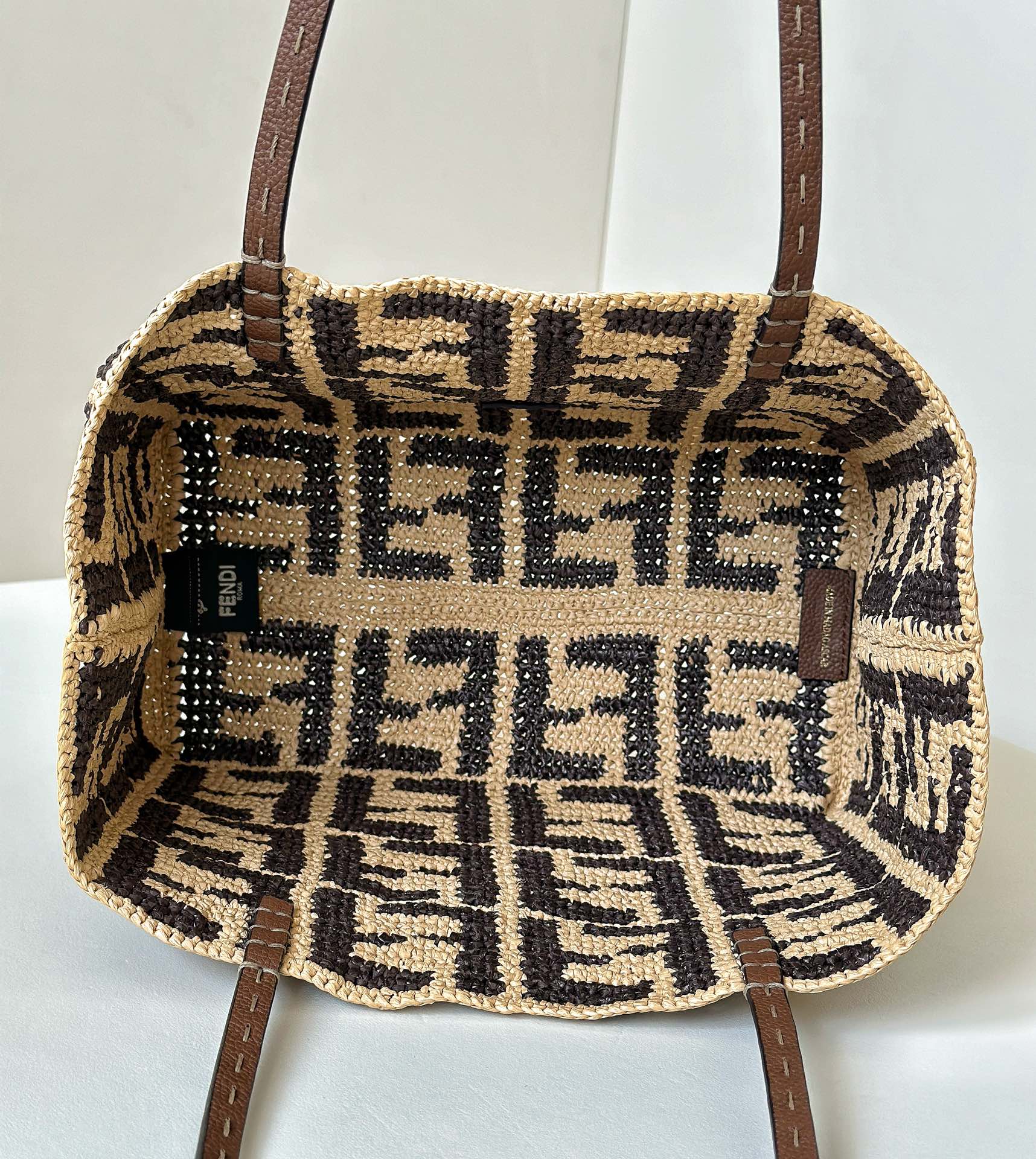 Fendi Tote-23/15/19CM