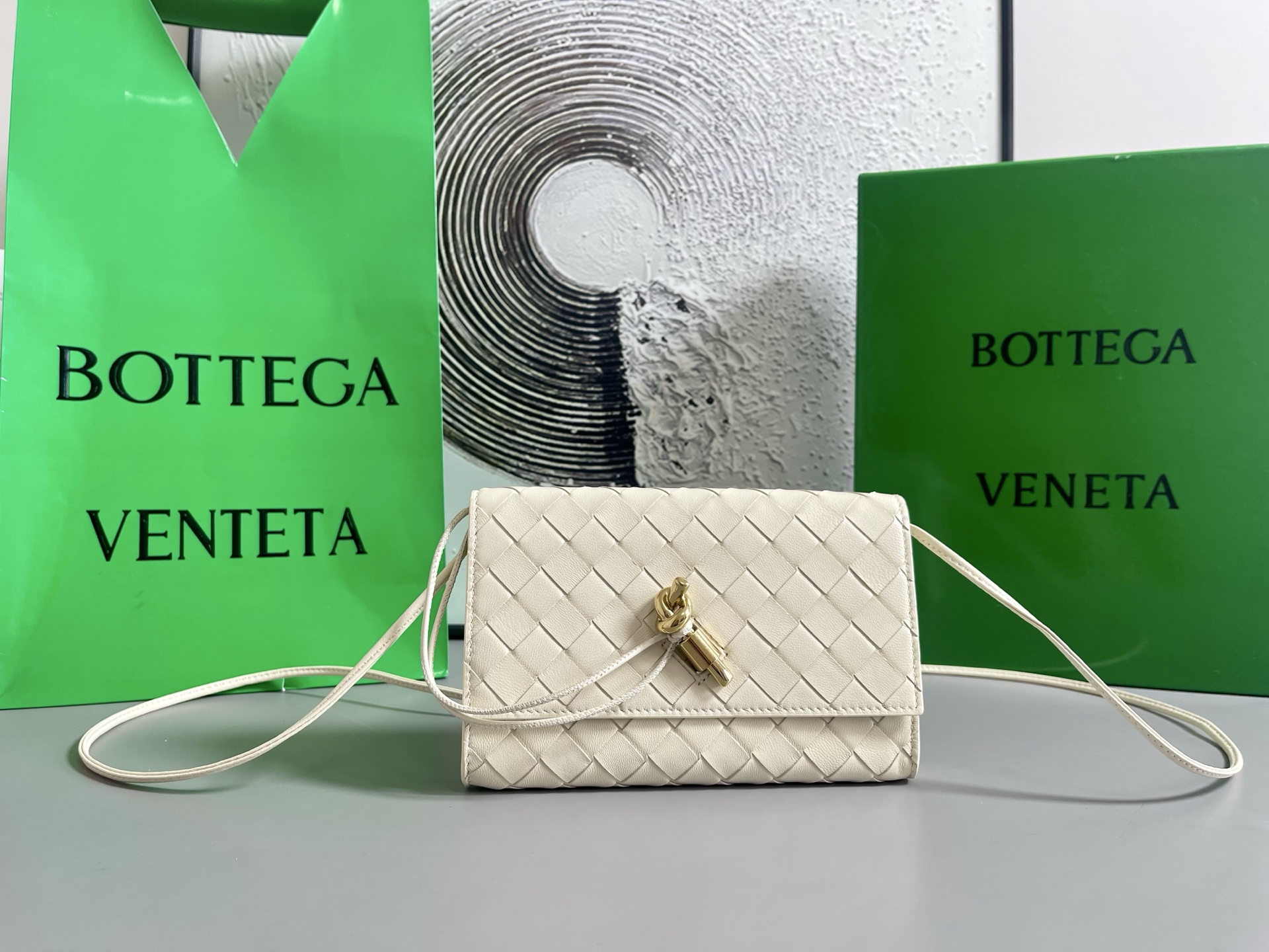 Bottega Veneta Andiamo Pouch-12.6*19*2CM