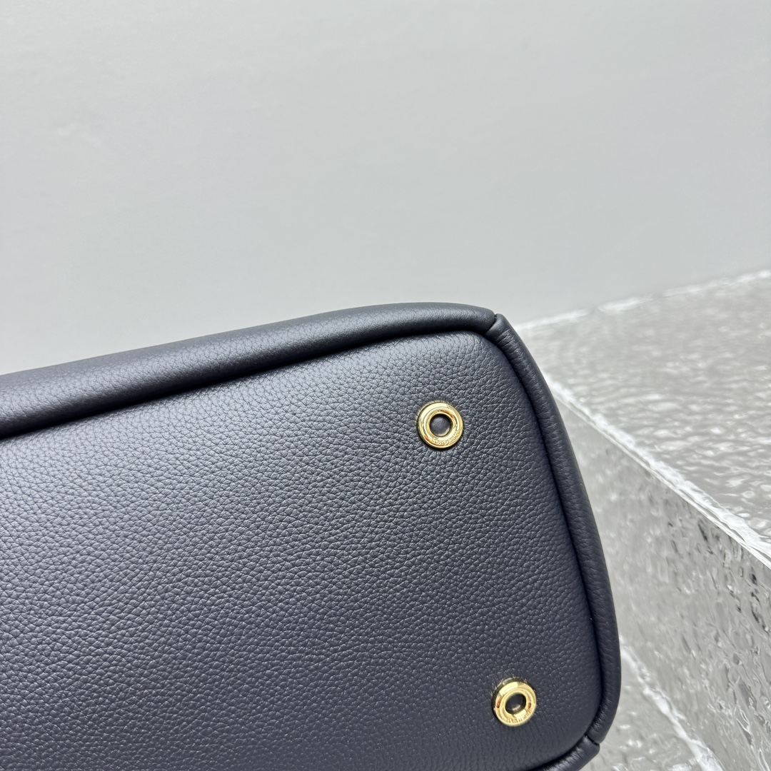 Loro Piana Needle Bag(Navy Blue)-38*21*18CM