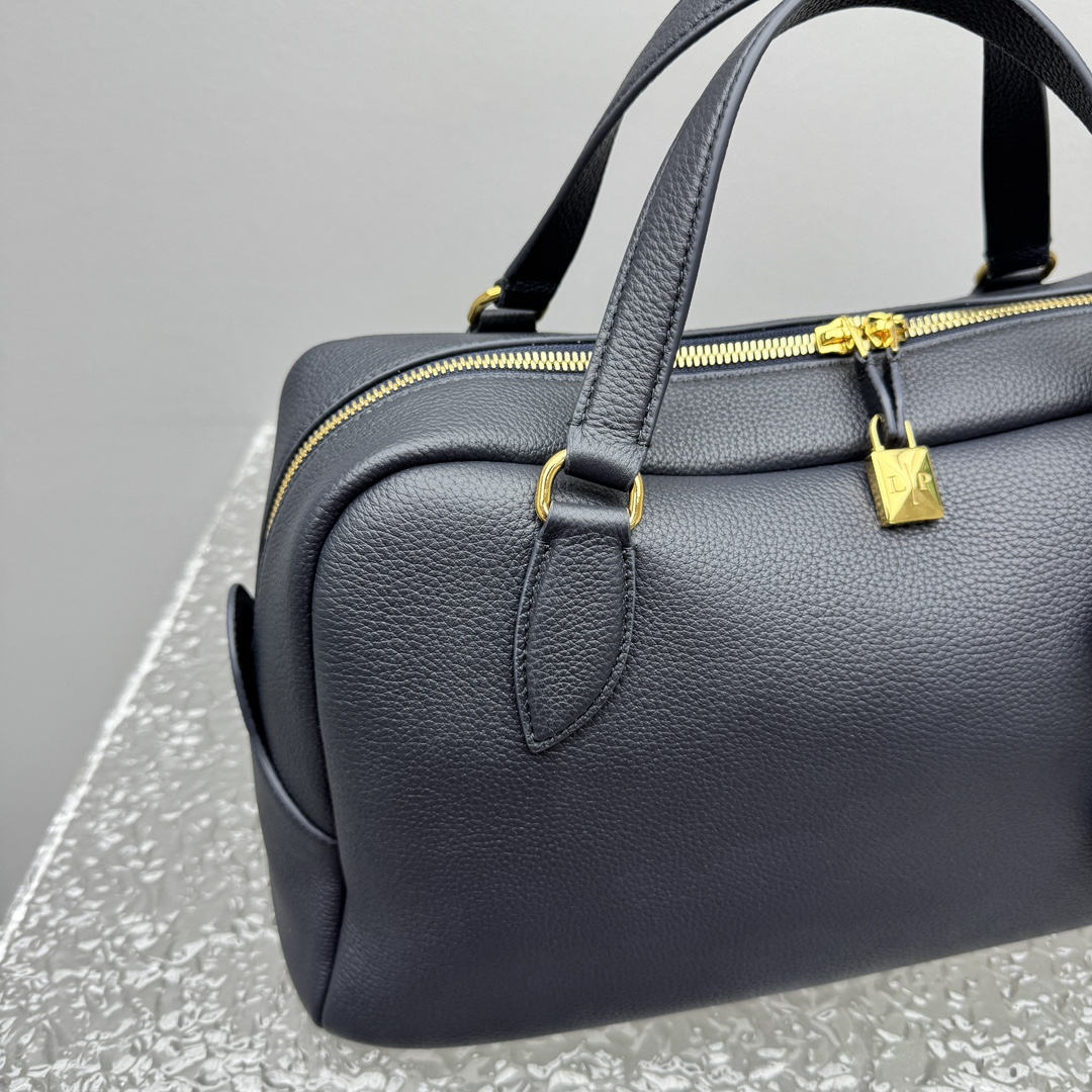 Loro Piana Needle Bag(Navy Blue)-38*21*18CM
