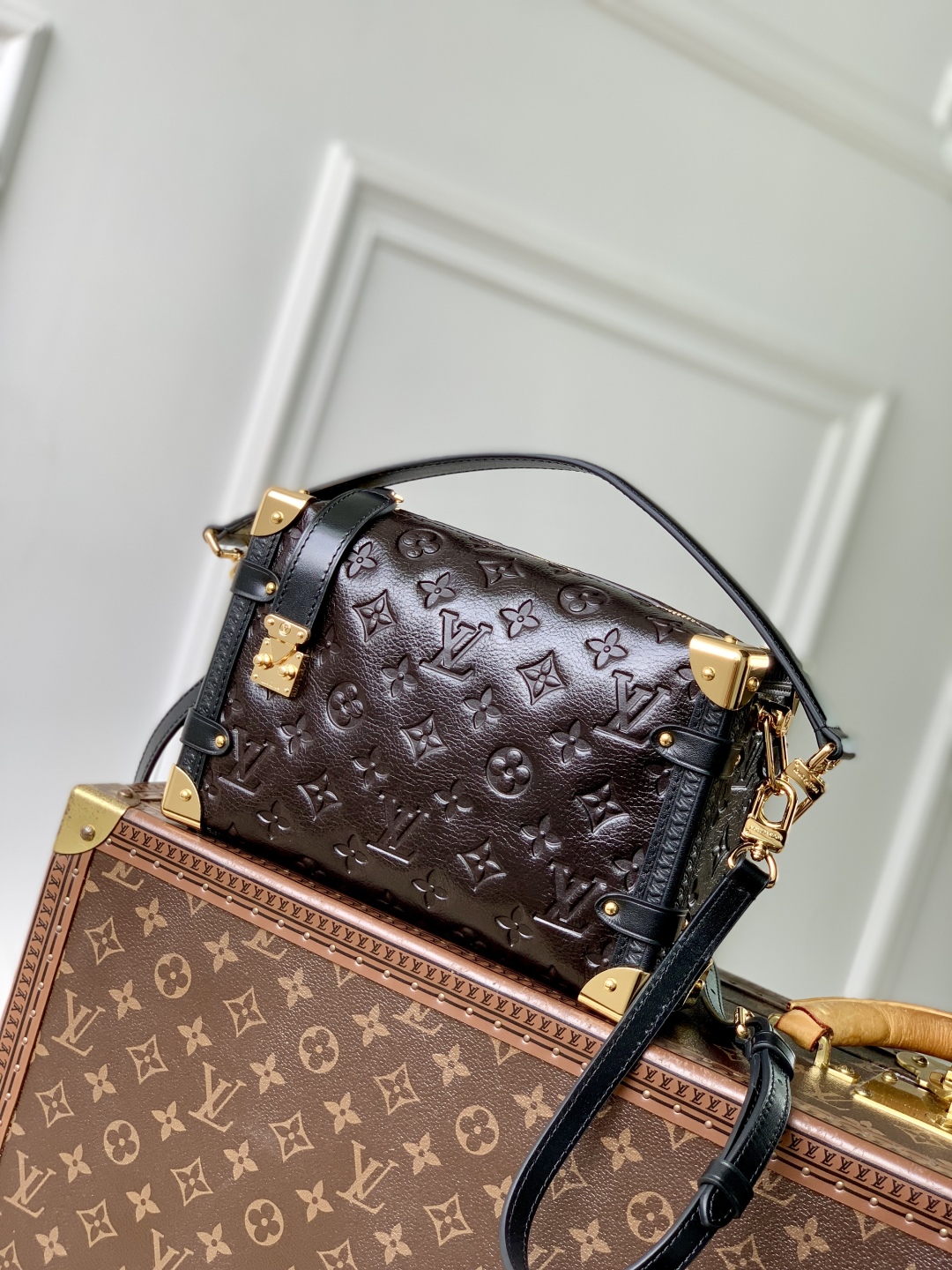 Louis Vuitton Side Trunk -M14606-16 x 8.5 x 23.5CM