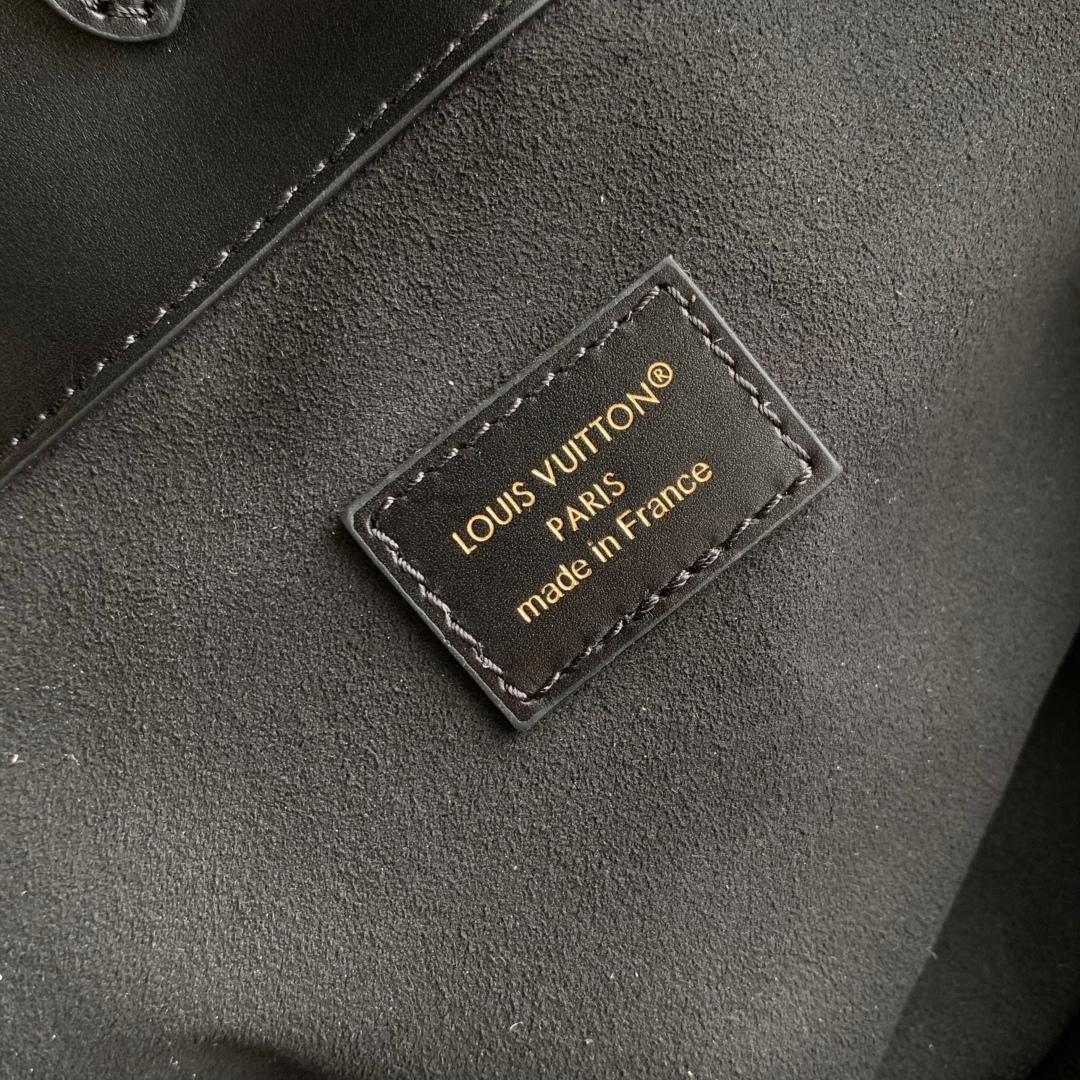 Louis Vuitton Avenue MM-M25575-38.5 x 24 x 15CM