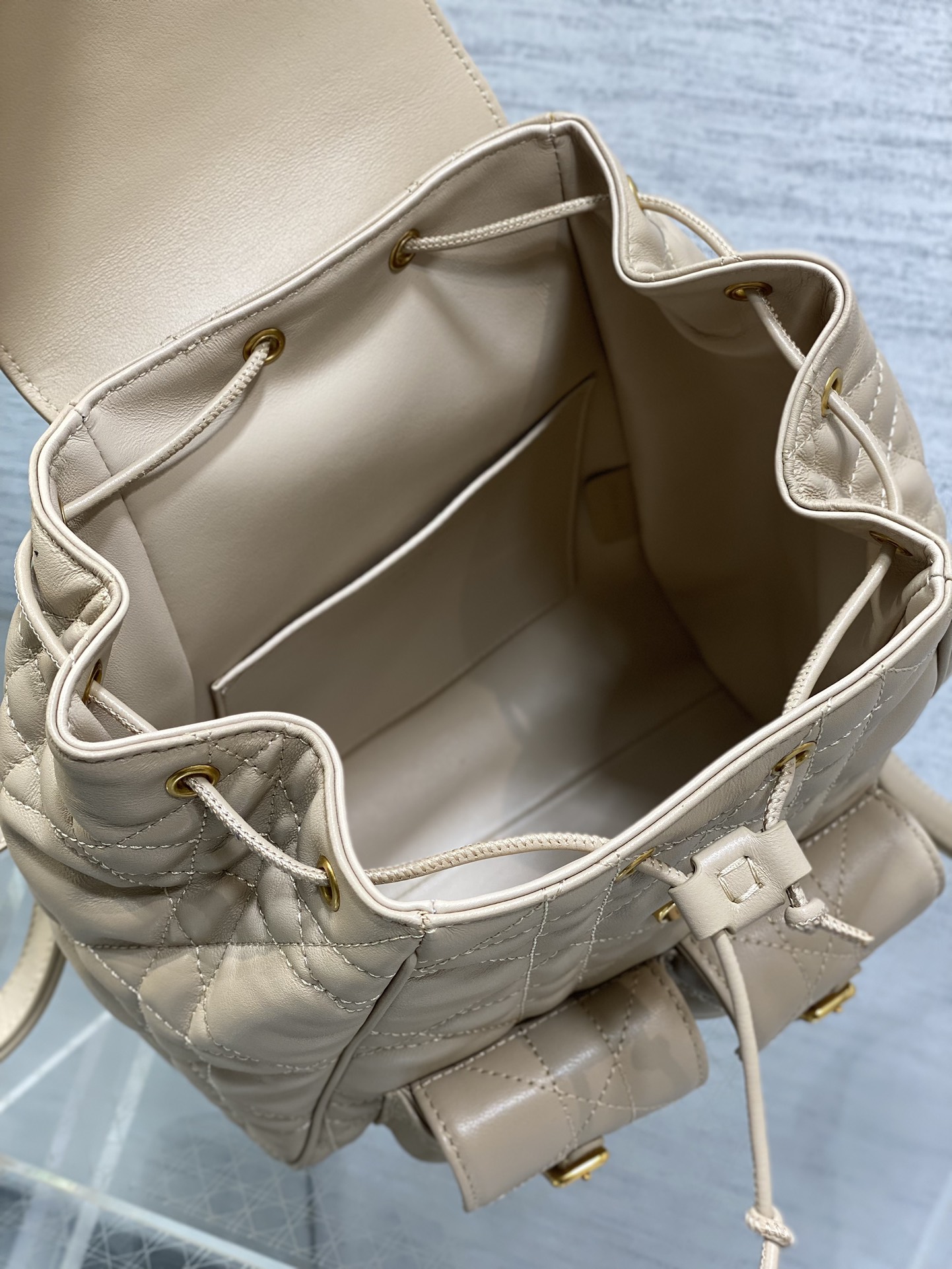 Diro Caro Backpack-23×26.7×12.5CM