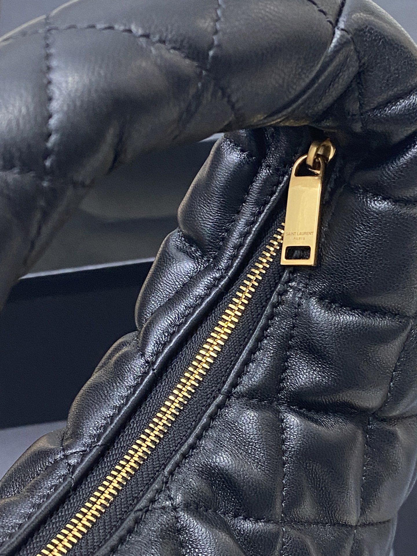 YSL Rive Icare Maxi Bag-17cm×18×4cm