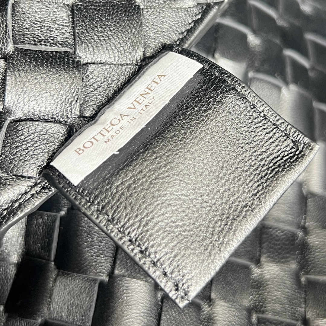 Bottega Veneta Campana Bag-33x20x16.5CM