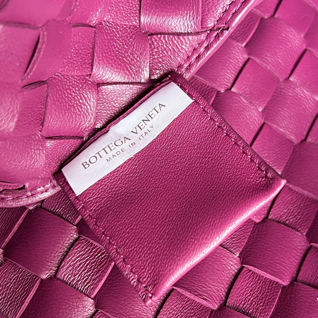 Bottega Veneta Campana Bag-33x20x16.5CM