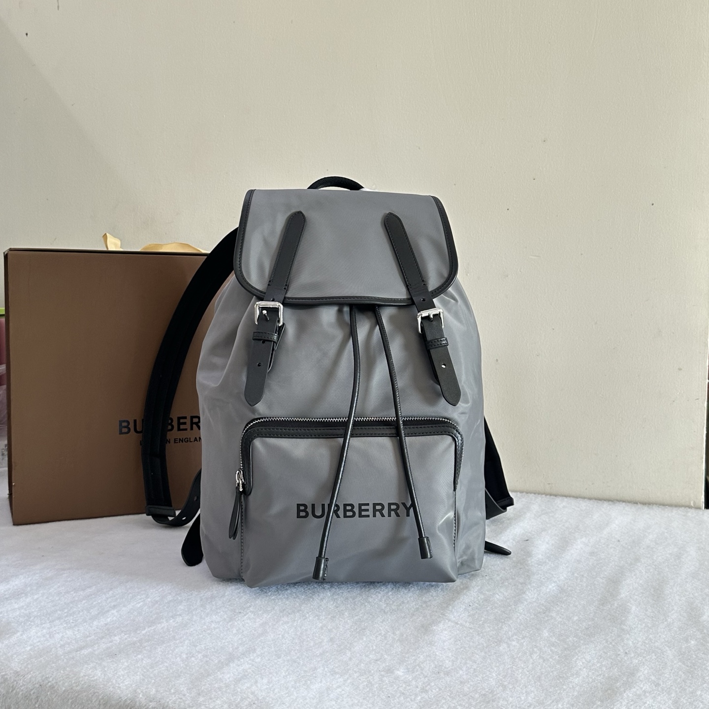 Burberry Backpack-28×15×42CM