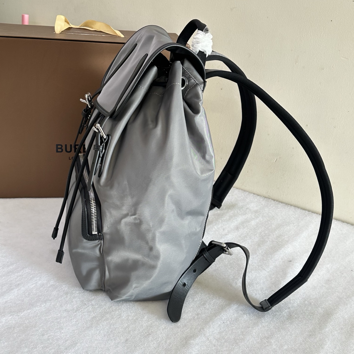 Burberry Backpack-28×15×42CM