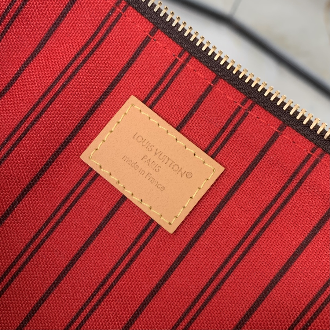 Louis Vuitton Monogram -35 x 21 x 12CM