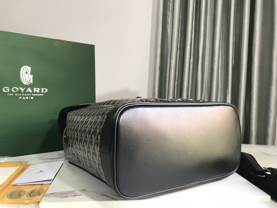 Goyard Alpin Bag -39x32x15.5cm