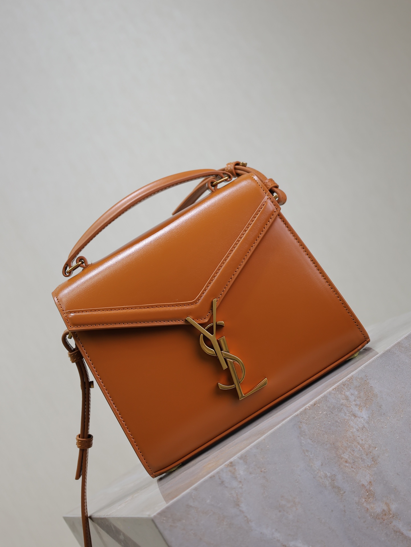 YSL Cassandra Bag-20*16*7.5CM