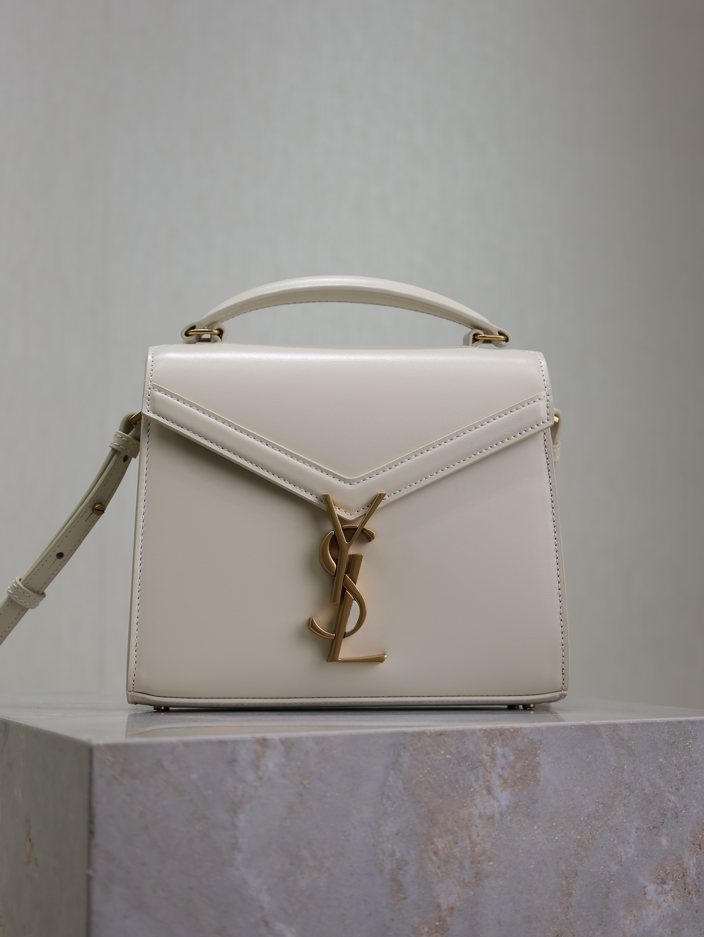 YSL Cassandra Bag-20*16*7.5CM