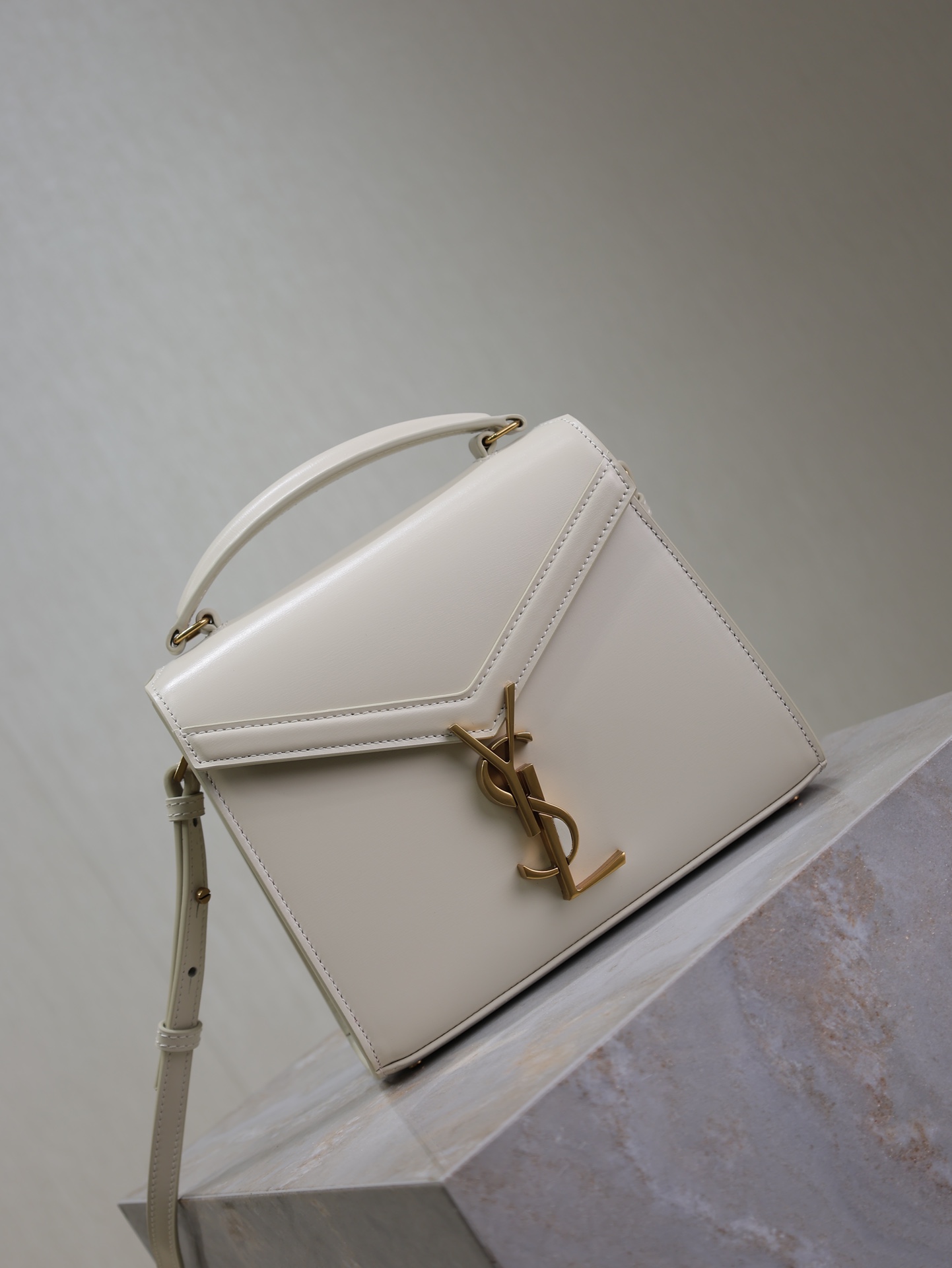 YSL Cassandra Bag-20*16*7.5CM