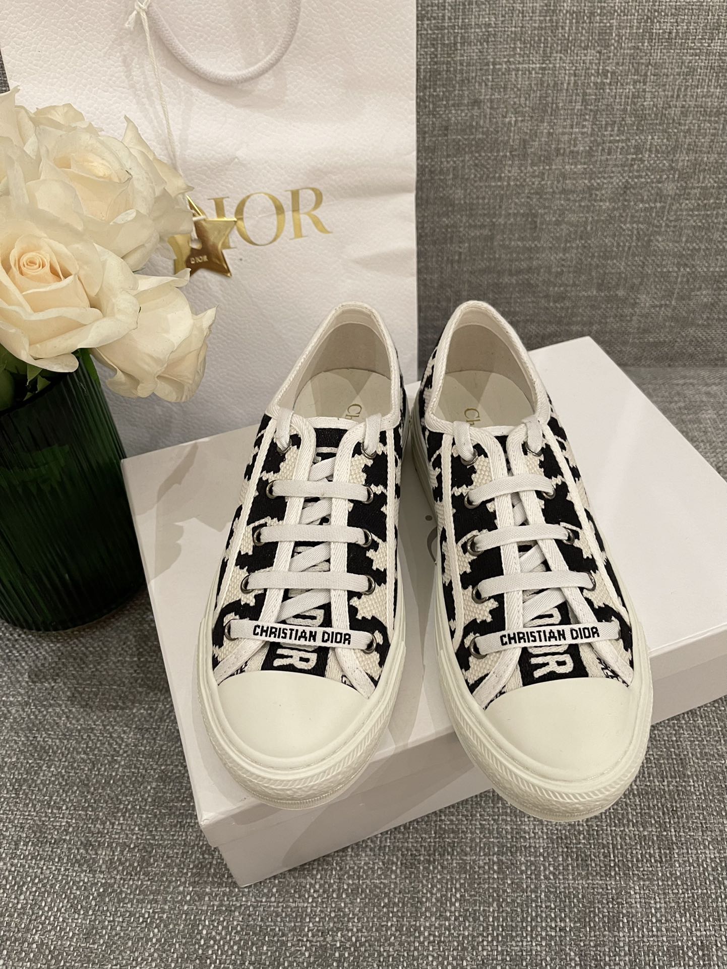 D*or sneakers